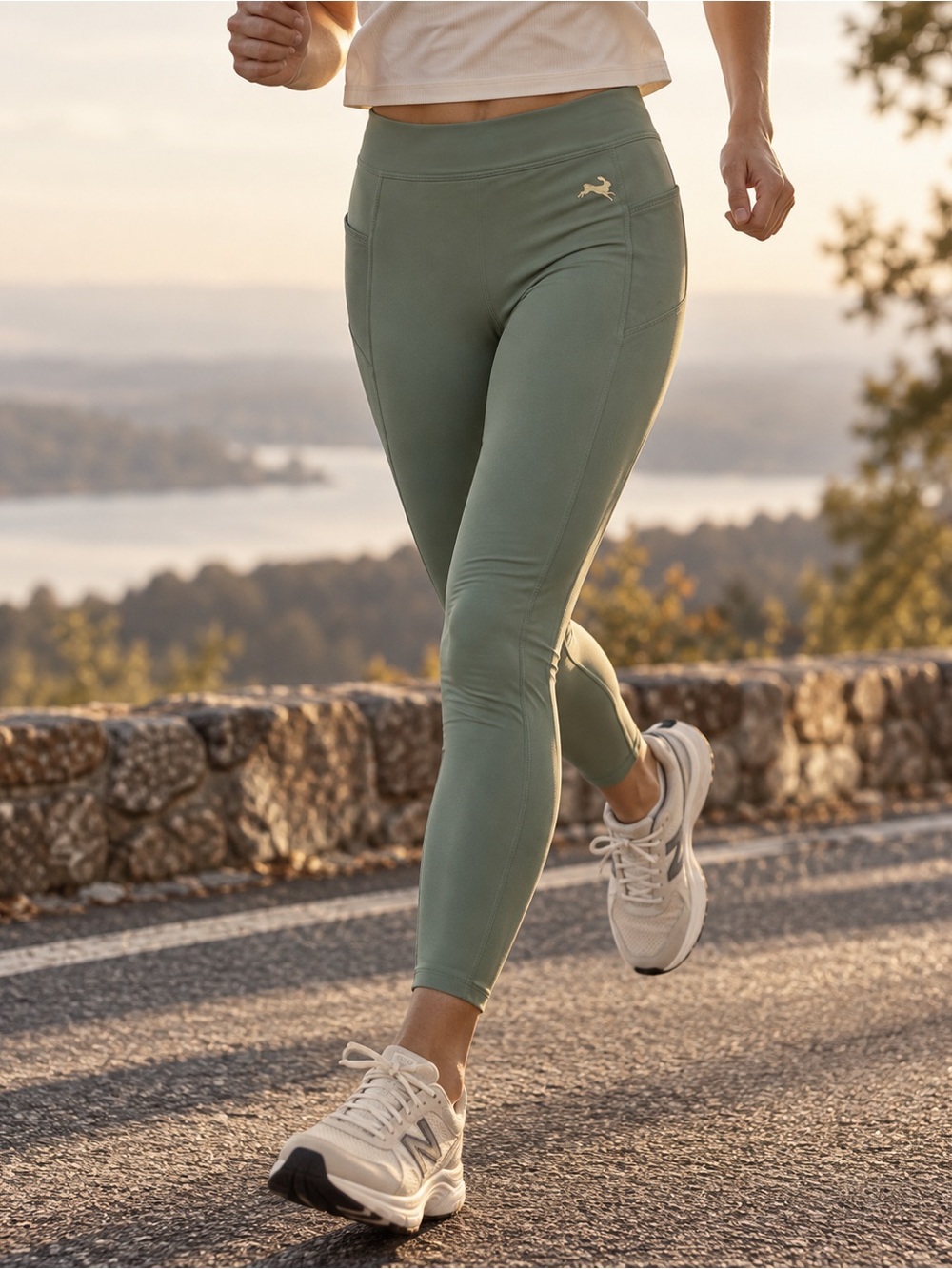 Tracksmith Turnover Sage Green Cropped Running Leggings Pockets M